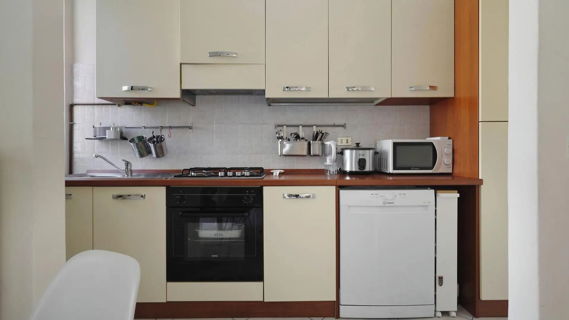 Genova25 Daire Milano İtalya